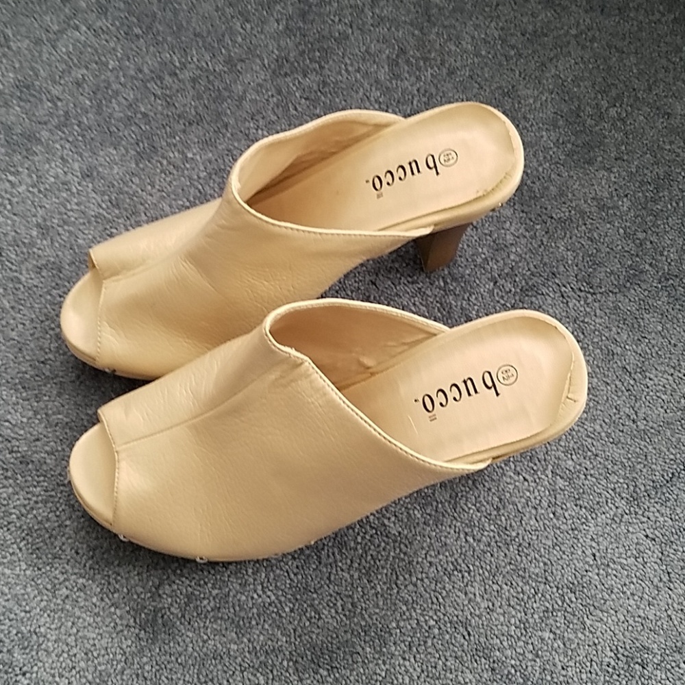 Bucco Open Toe High Heels - size 8.5